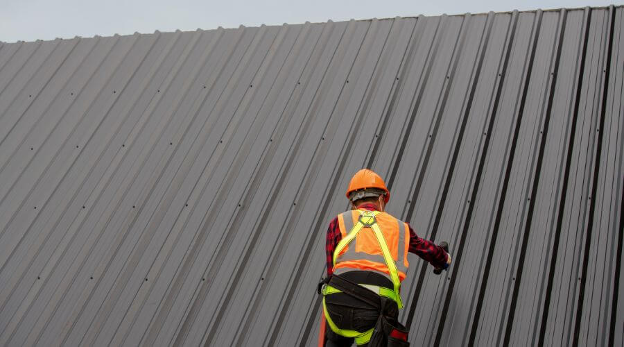Professional metal roof installation services in Cantua Creek, CA
